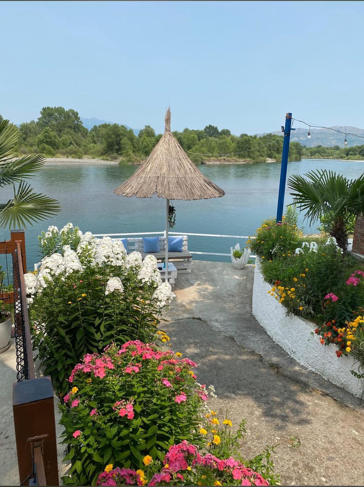 Villa Teverde Shkodër Esterno foto