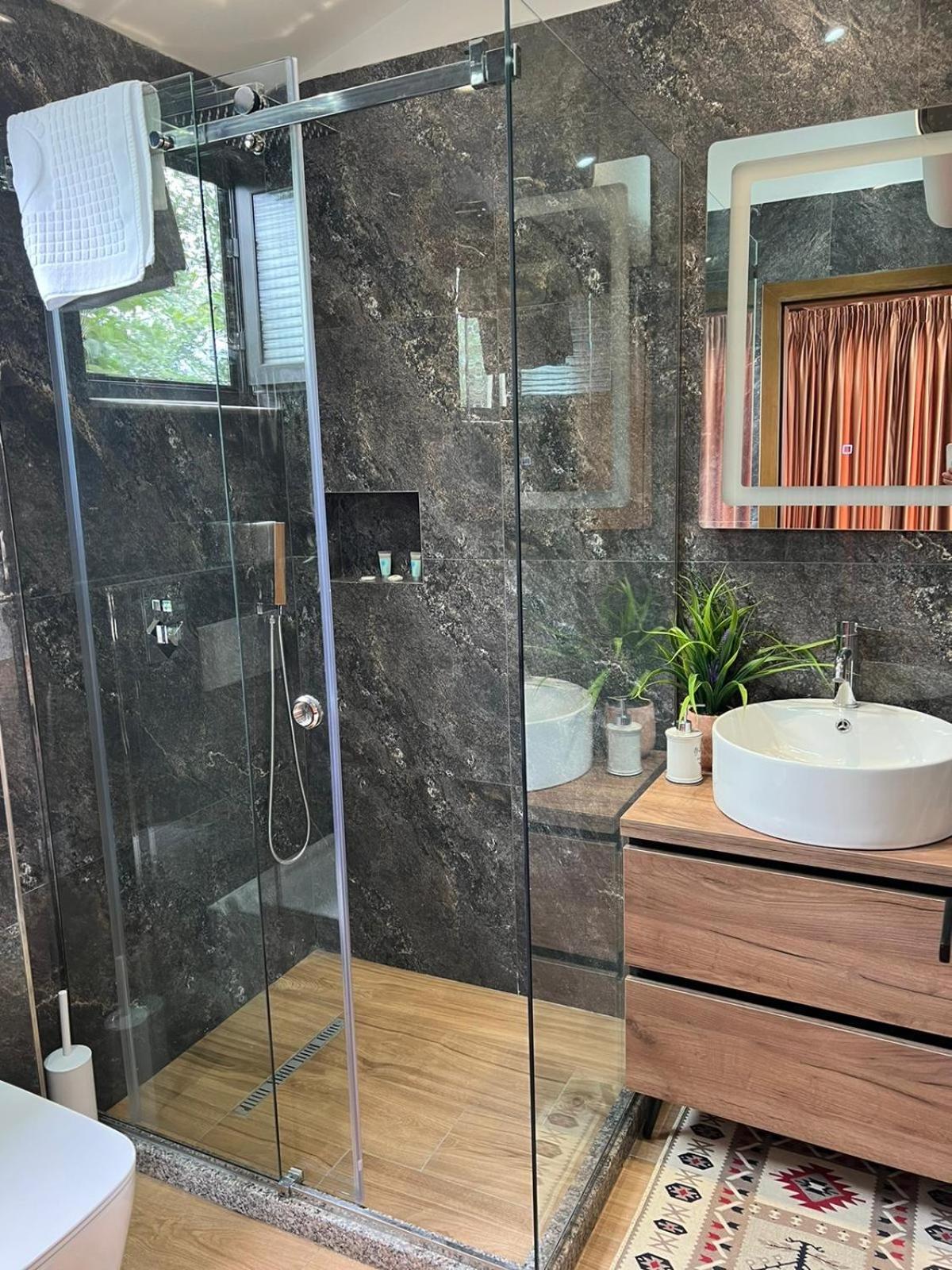 Villa Teverde Shkodër Esterno foto