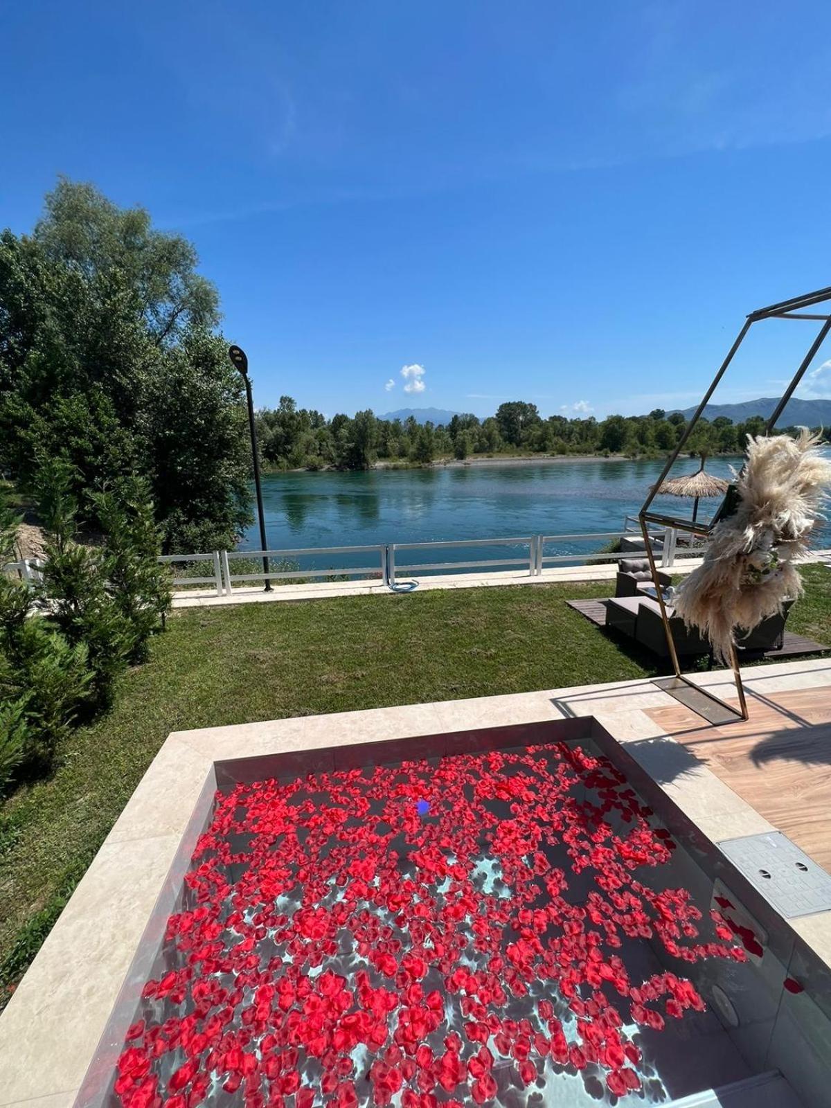 Villa Teverde Shkodër Esterno foto